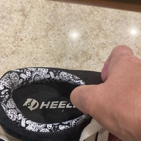 Heelys Launch Skate Black Wheels Shoes Size 5 - Picture 4 of 7